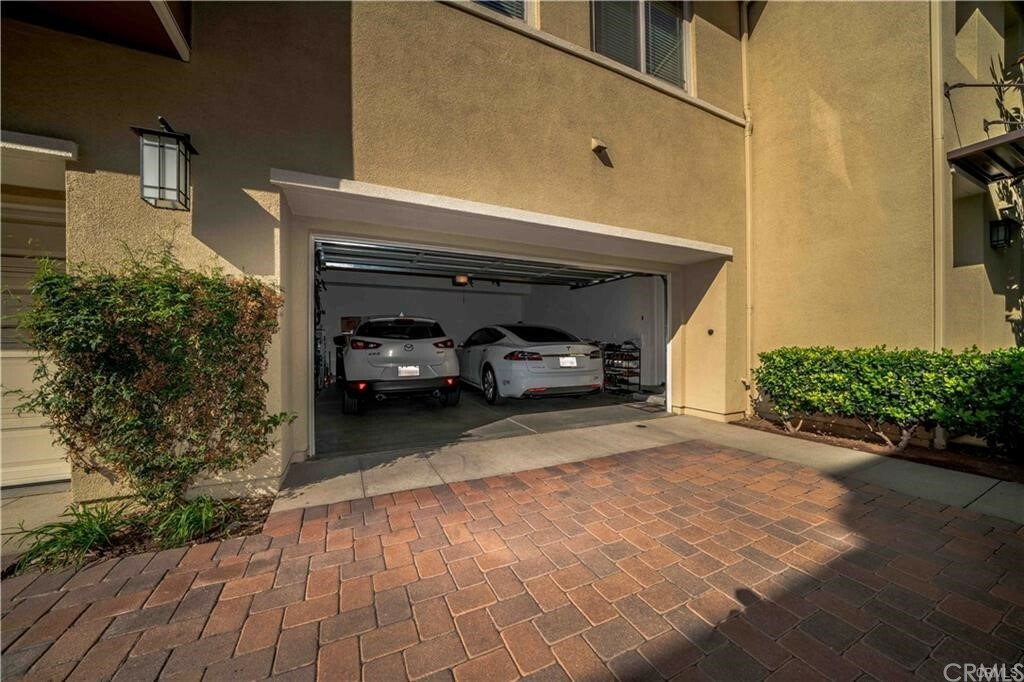 Property Photo:  12336 Hollyhock Drive 3  CA 91739 