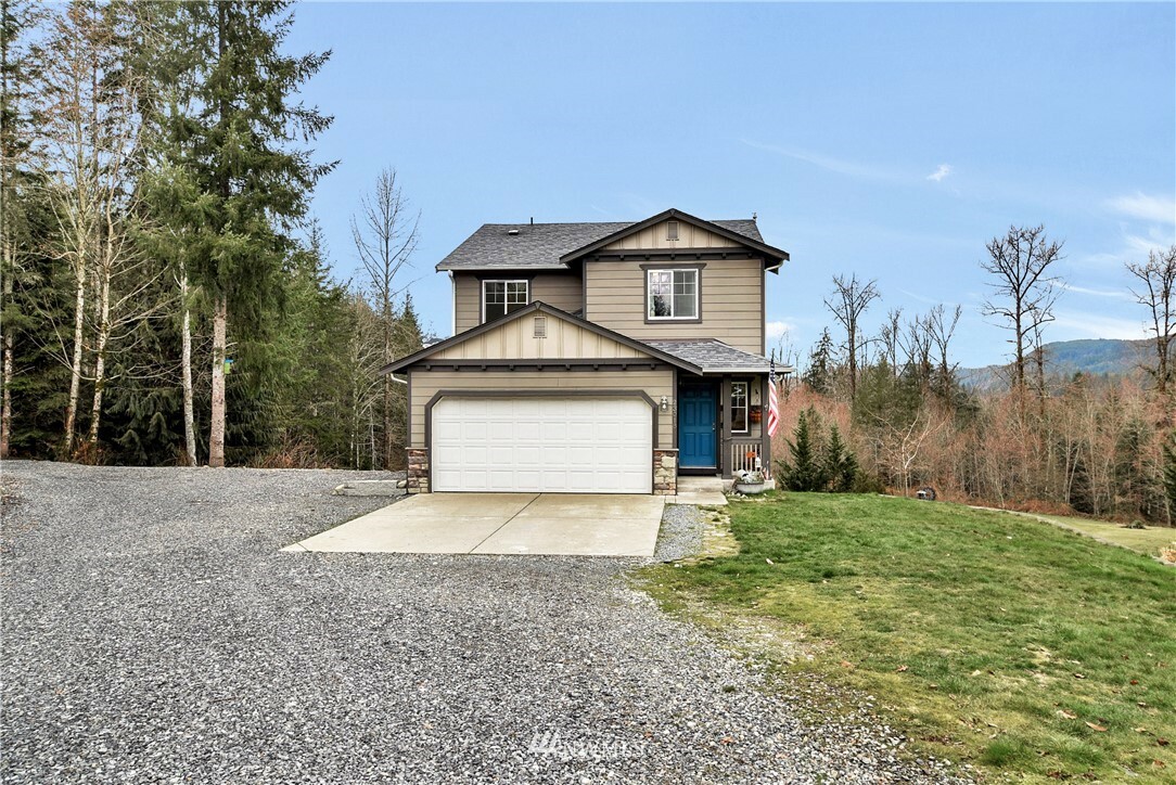 Property Photo:  23018 14th Street NE  WA 98290 