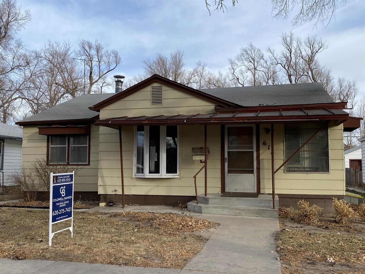 Property Photo: 614 N 2nd Street KS 67846