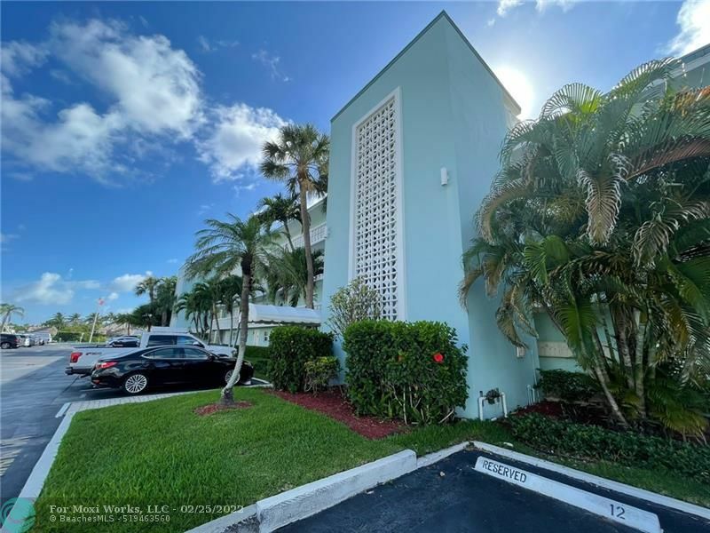 Property Photo:  2758 NE 30th Ave 3C  FL 33064 