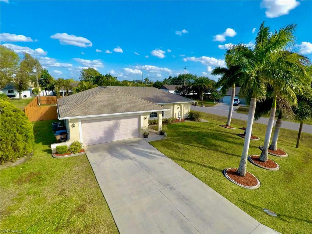 167 SE Santa Barbara Place  Cape Coral FL 33990 photo