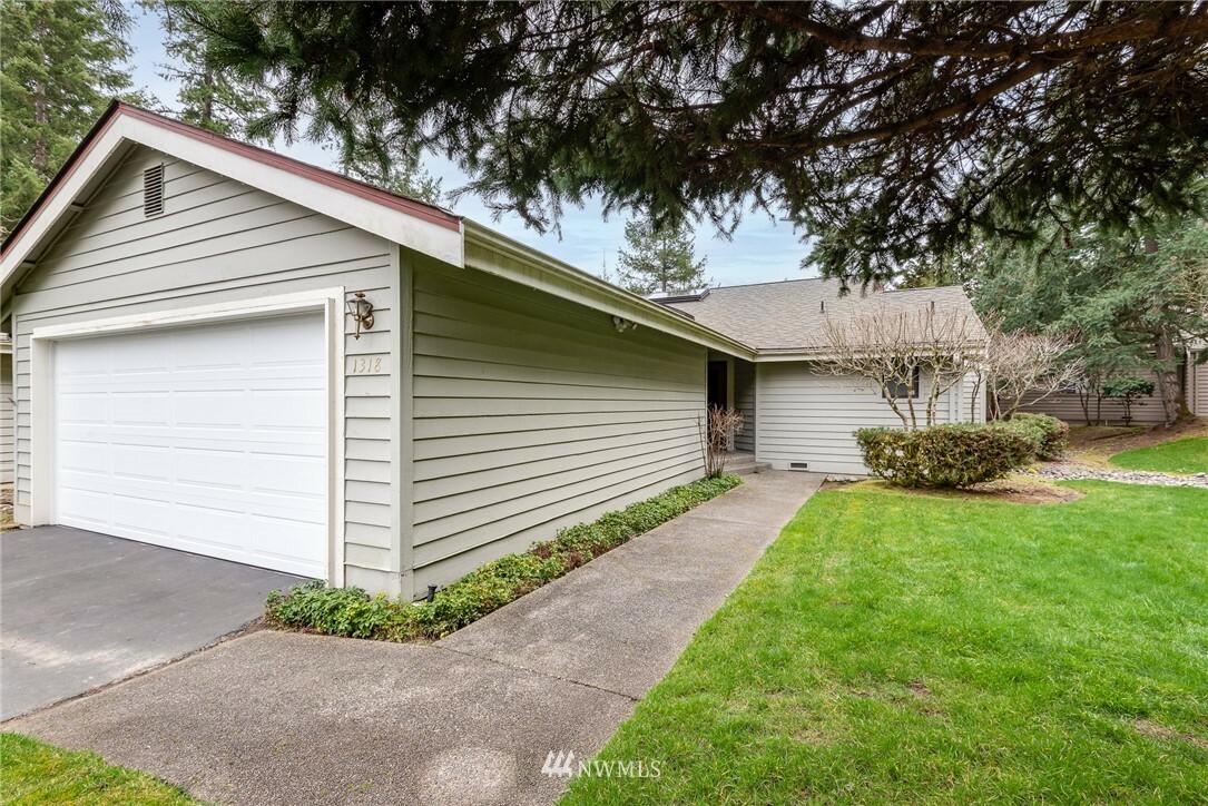 Property Photo:  1318 Boise Street  WA 98466 