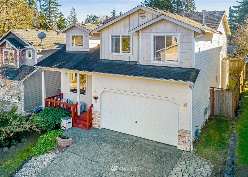 Property Photo: 28 166th Place SE WA 98012