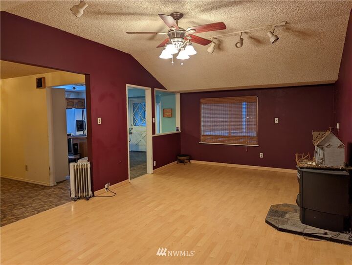 Property Photo:  4206 N Winnifred Street  WA 98407 