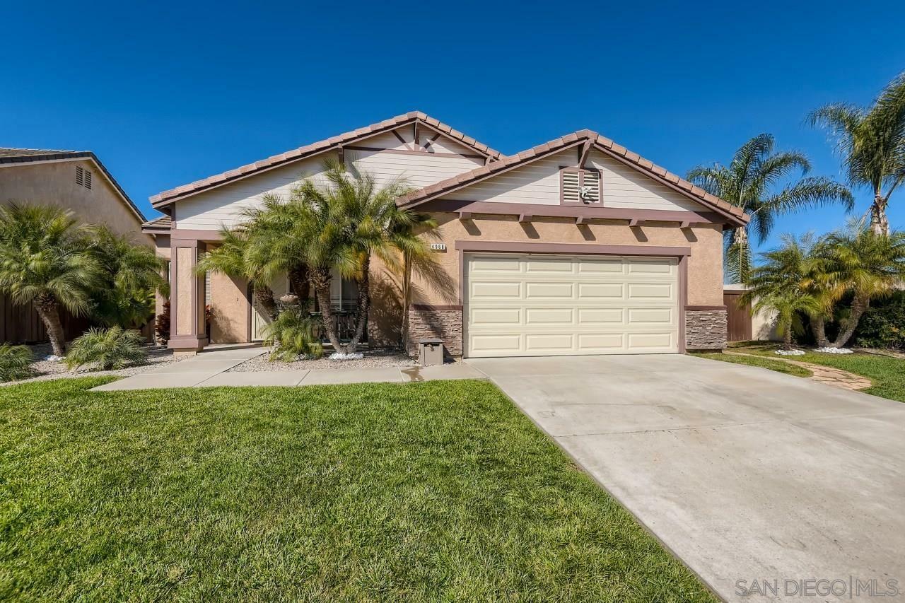 Property Photo:  4968 El Mirlo Dr  CA 92057 