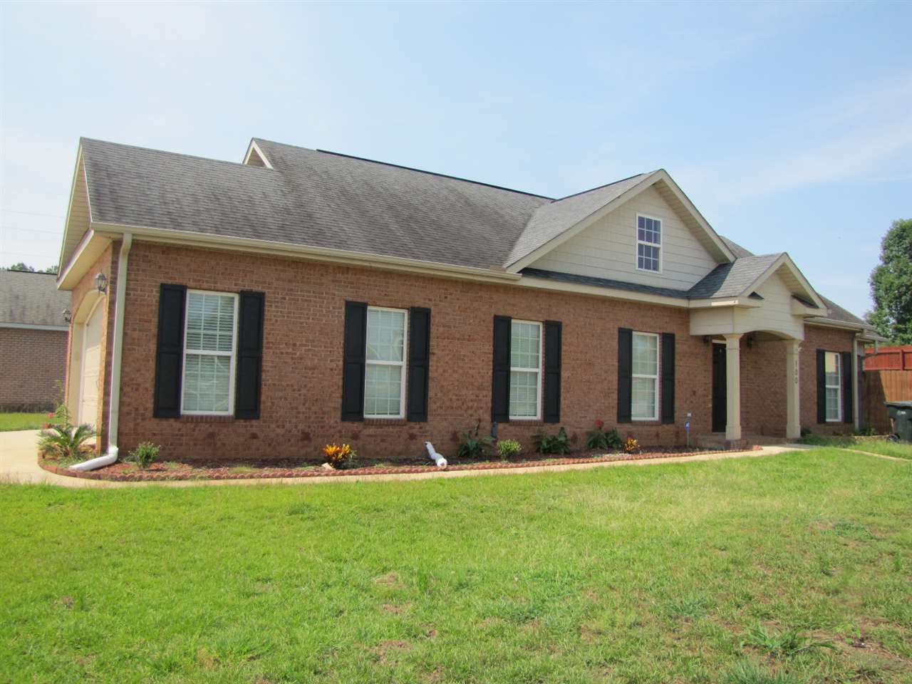 Property Photo:  100 Station Way  GA 31088 