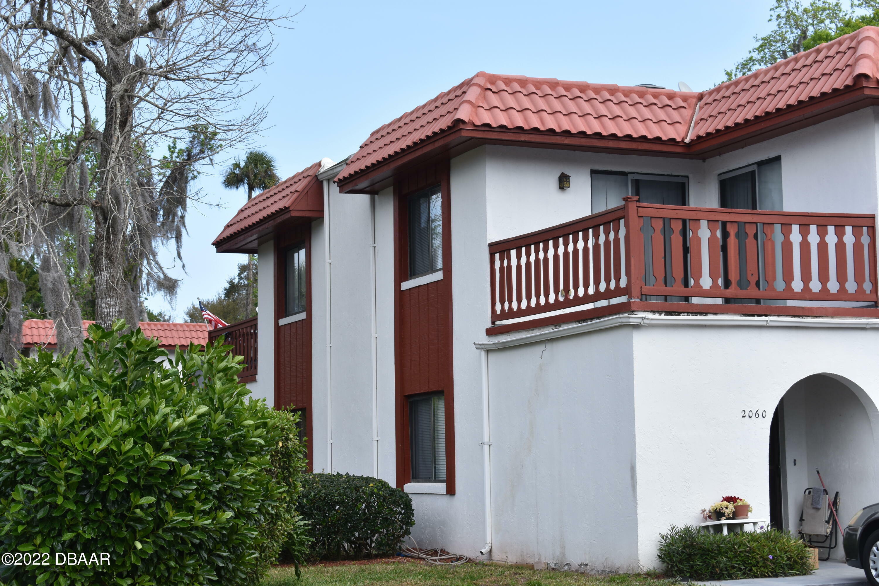 Property Photo:  2060 Oak Meadow Circle  FL 32119 