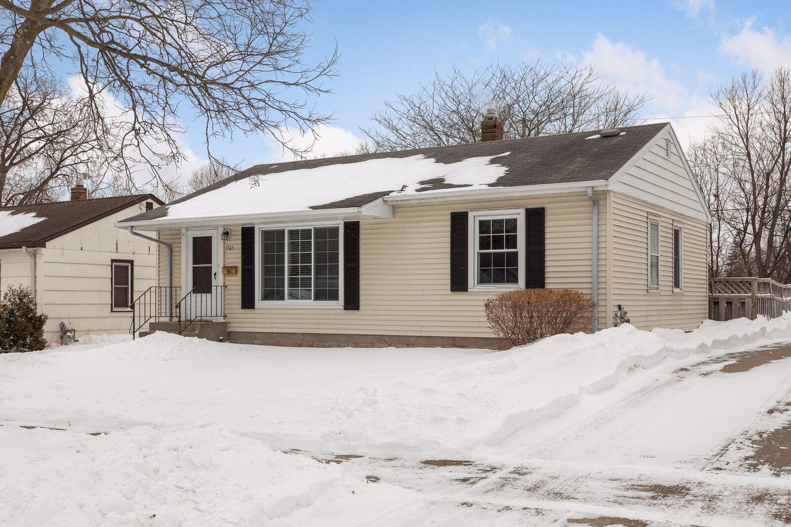 Property Photo:  1165 Colette Place  MN 55116 