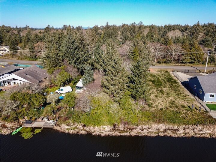 Property Photo:  931 Mt Olympus Avenue SE  WA 98569 