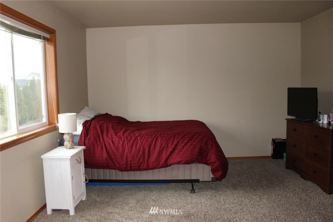 Property Photo: 1676 Lexi Loop WA 98264