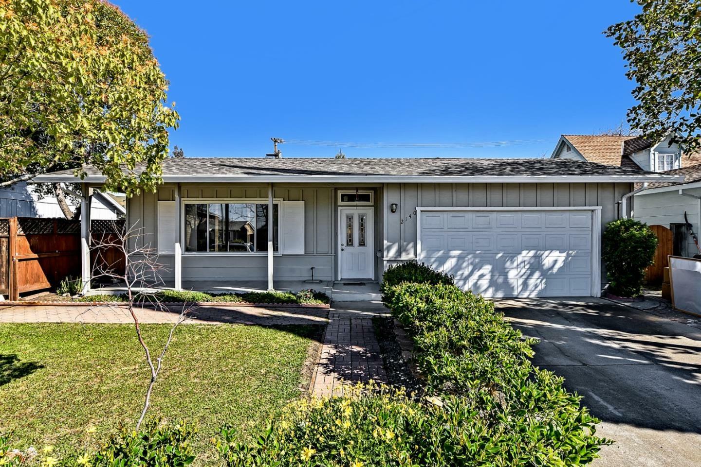 Property Photo: 2140 Carobwood Lane CA 95132