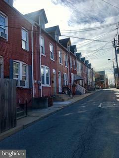 Property Photo:  622 N Jefferson Street  PA 17602 