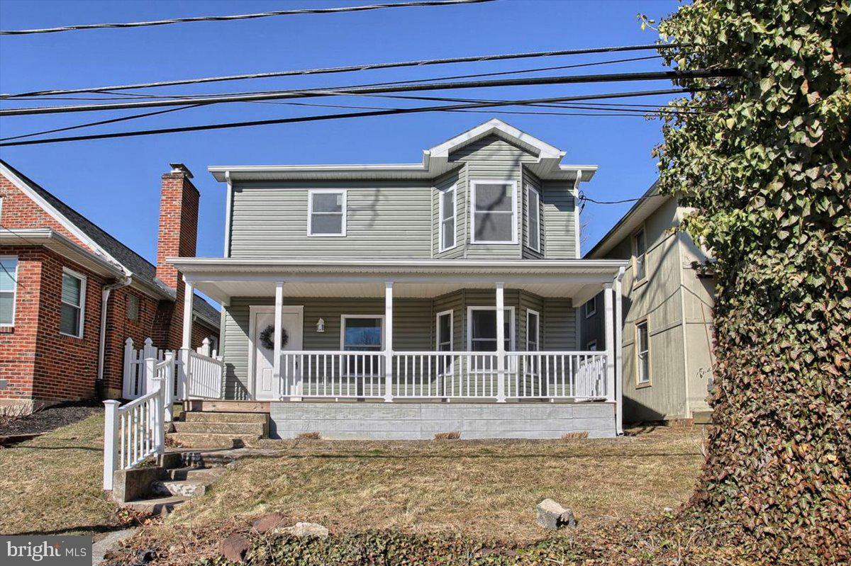 Property Photo:  3102 Hoffer Street  PA 17103 