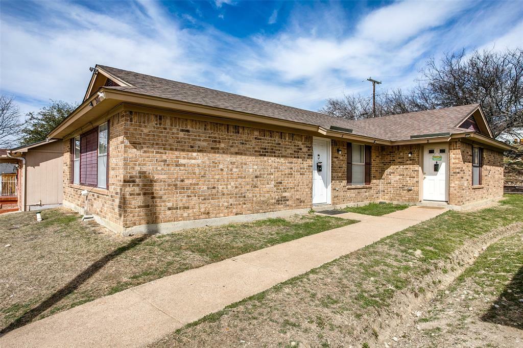 Property Photo:  2602 NW 21st Street  TX 76106 