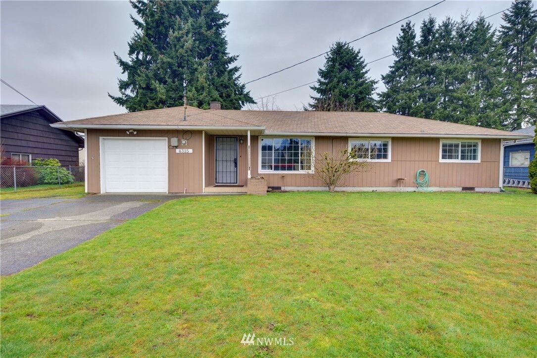Property Photo: 4315 94th Place NE WA 98270