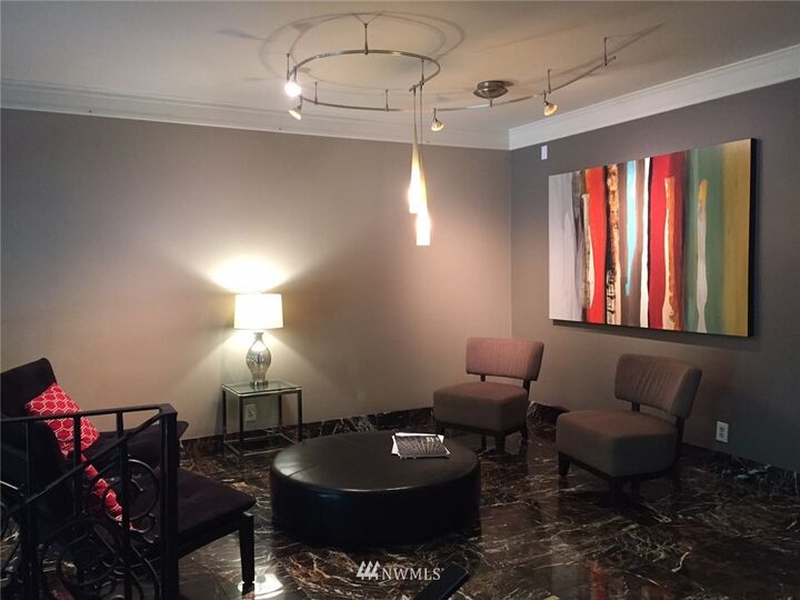 Property Photo: 1105 Spring Street 1112 WA 98104