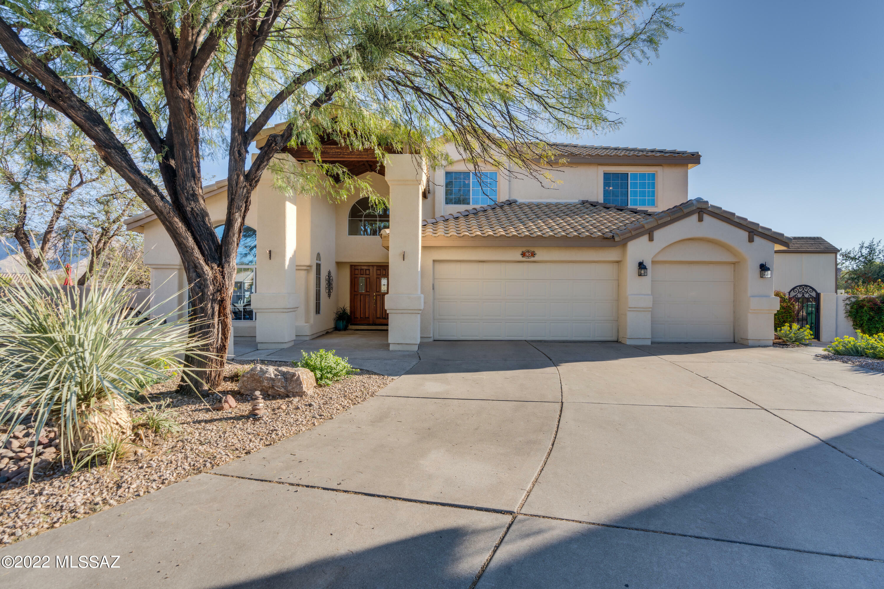 Property Photo:  95 Blackstone Road  AZ 85755 