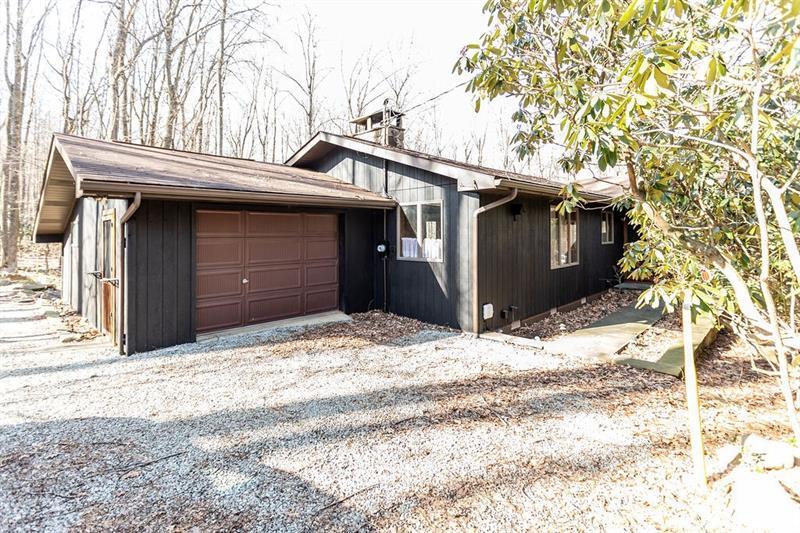 Property Photo:  233 Sycamore Rd  PA 15610 