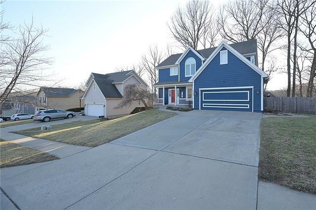 Property Photo: 8604 N Flora Avenue MO 64155