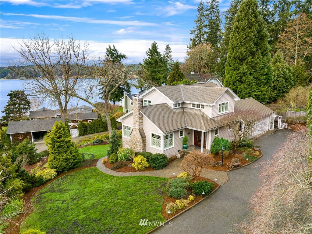Property Photo: 15365 Harvey Road NE WA 98110