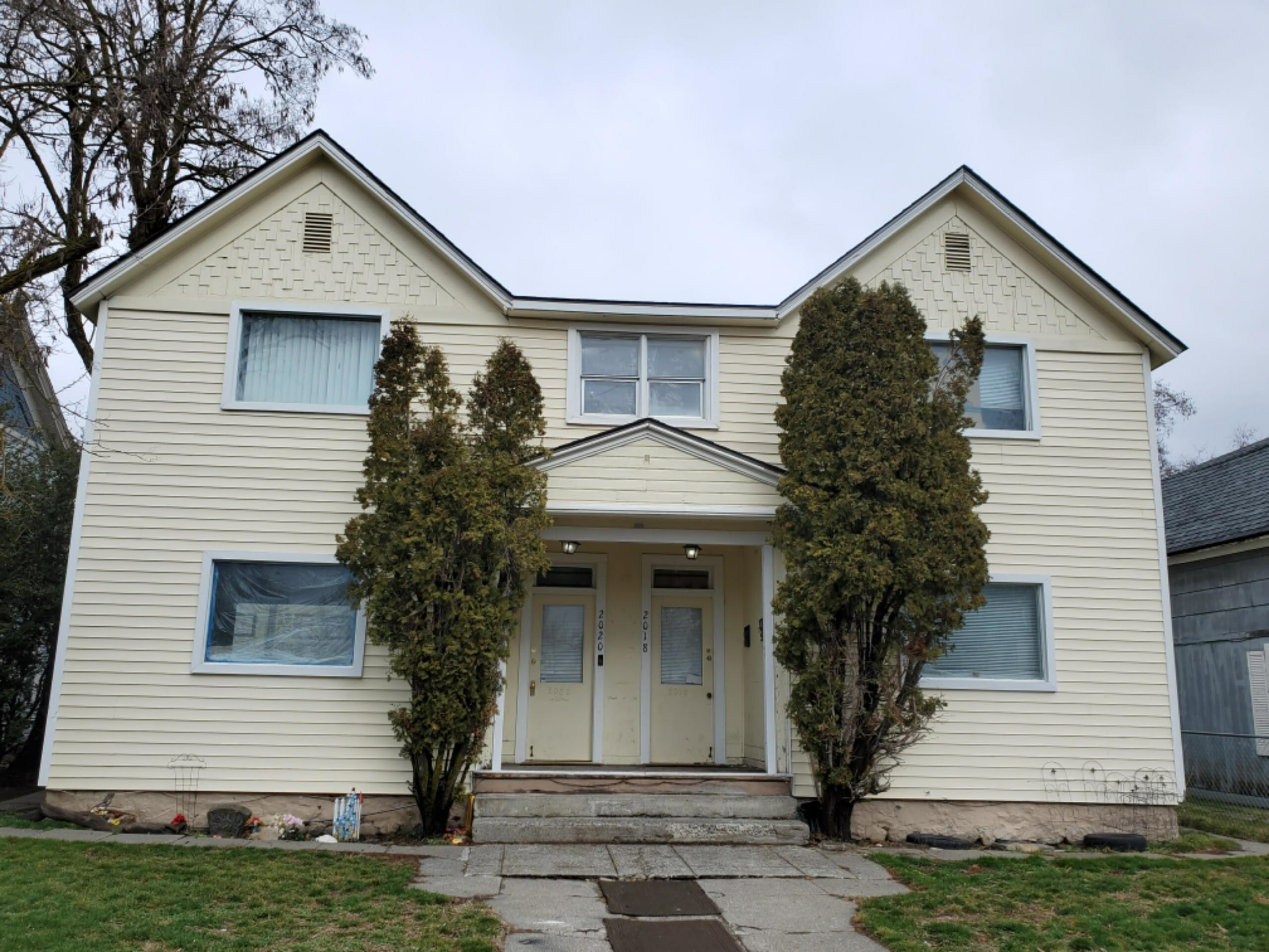 Property Photo: 2018 W College Ave WA 99201-1730