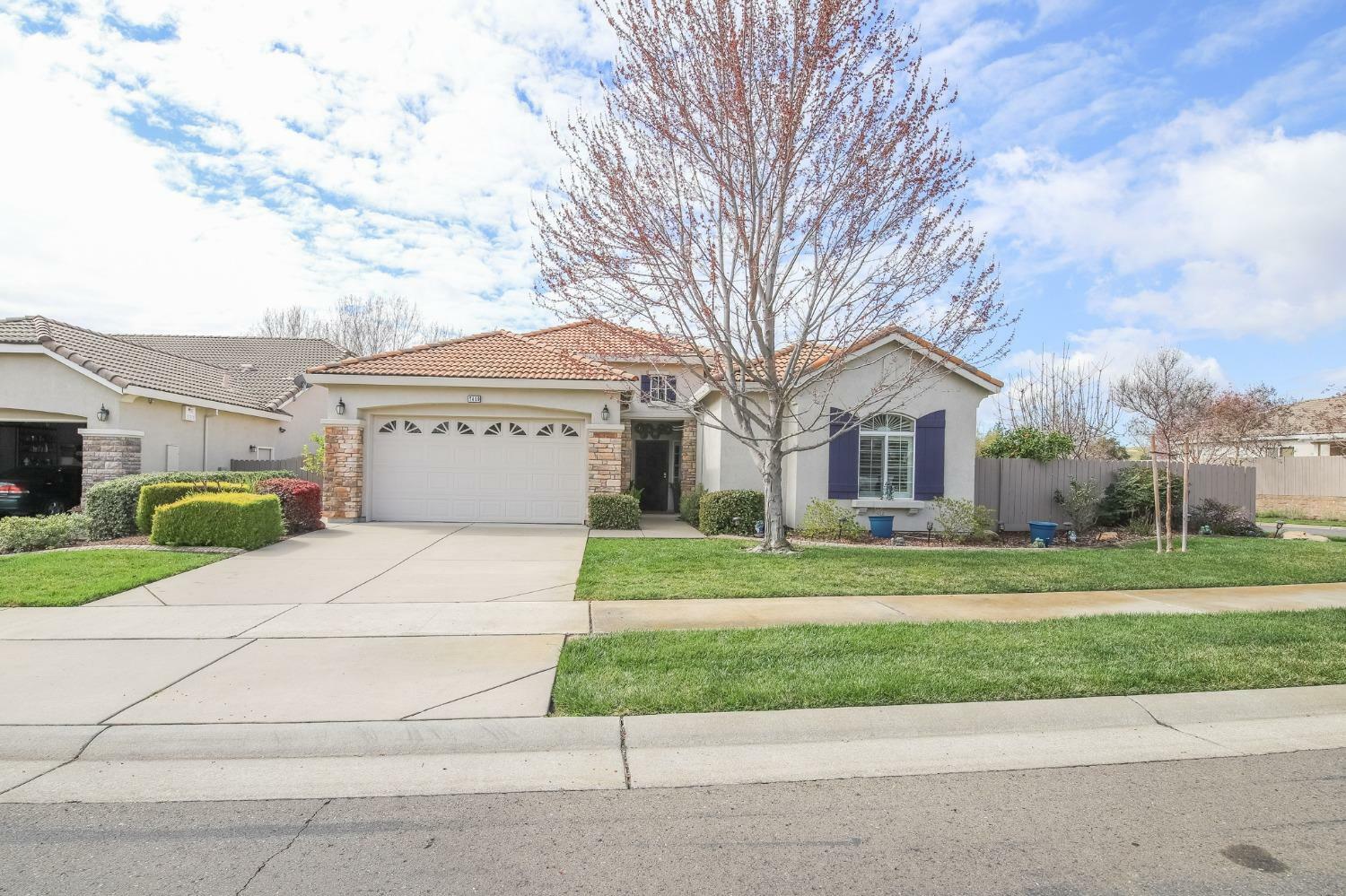 Property Photo:  7410 Grassy Creek Way  CA 95762 