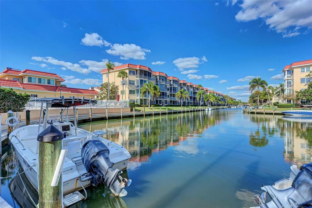 Property Photo:  1250 Portofino Drive 302mar  FL 34242 