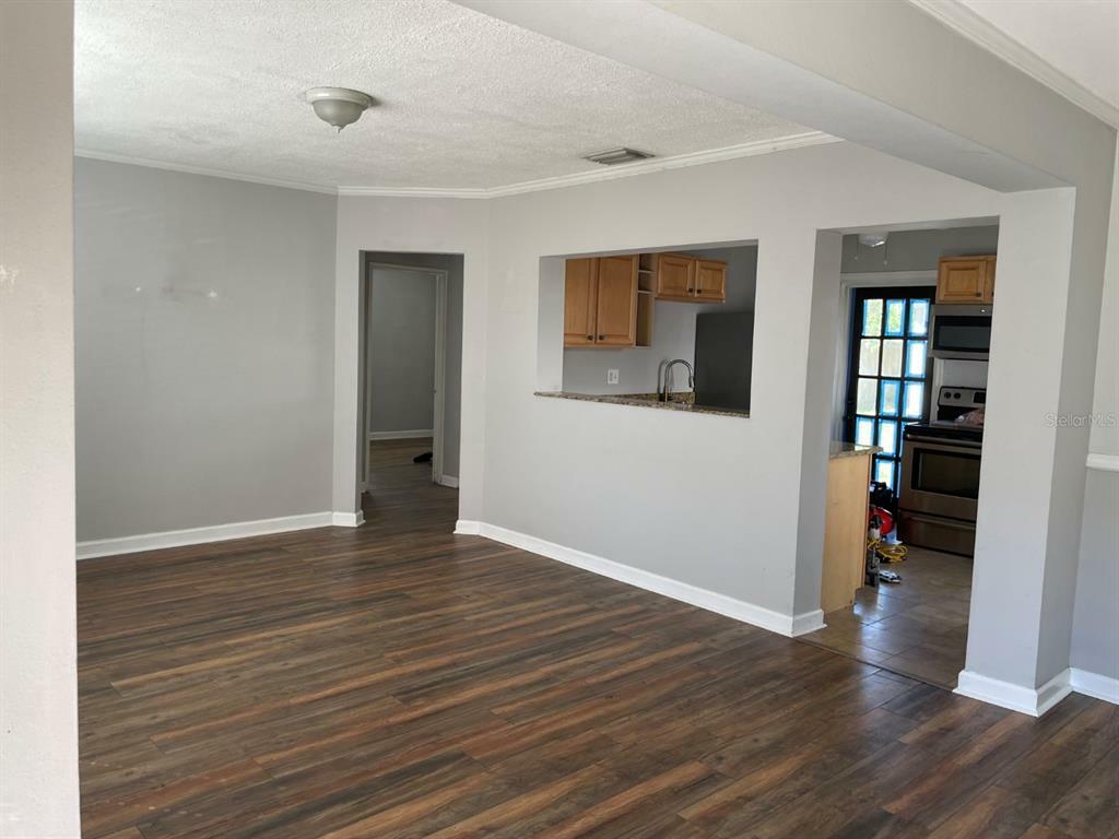 Property Photo:  3315 W Pearl Avenue  FL 33611 