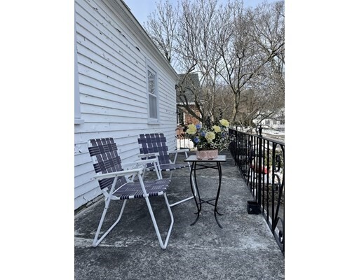 Property Photo: 32 Ridge St MA 02474