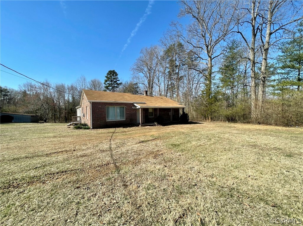 Property Photo:  18 Sunset Ridge Drive  VA 23901 