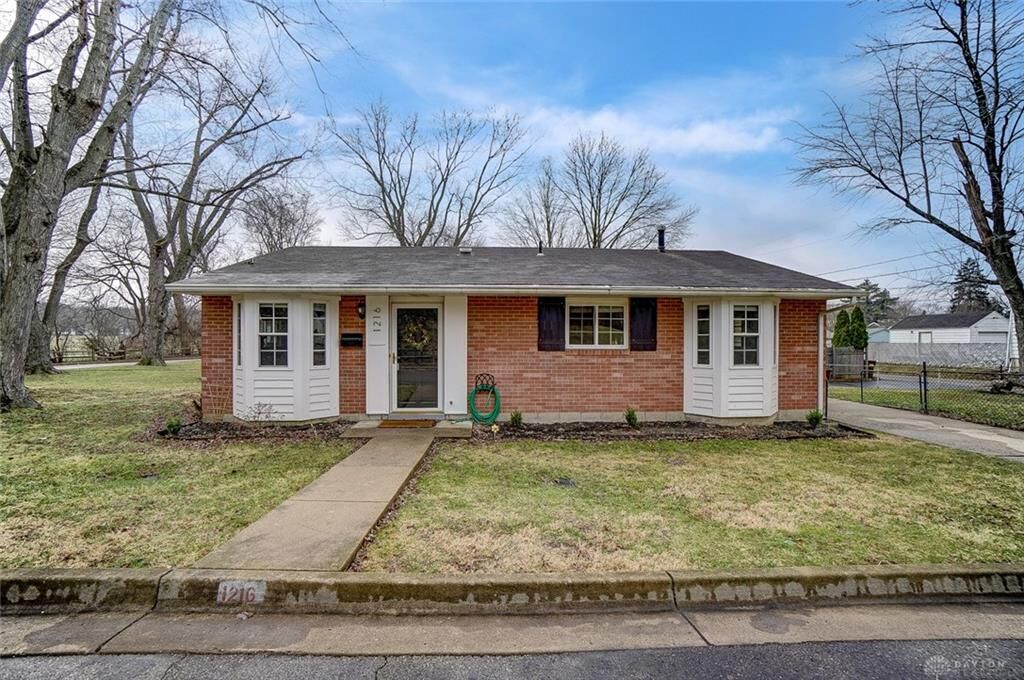 Property Photo: 1216 Elmdale Drive OH 45409