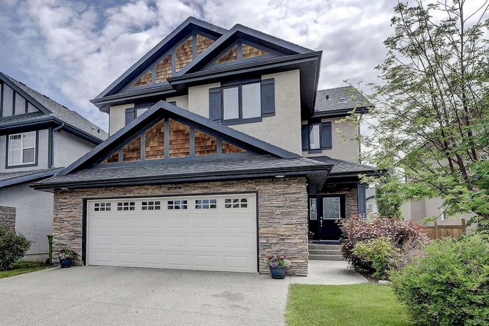 Property Photo: 67 Wentworth Crescent SW AB T3H 5V2