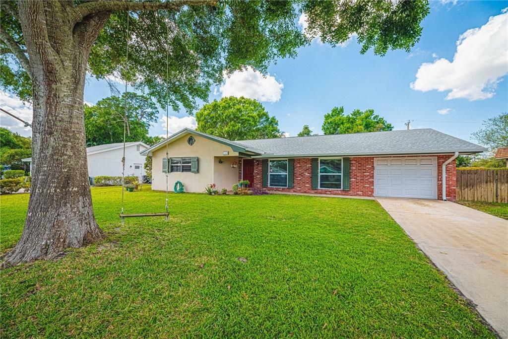 Property Photo:  1545 28th Avenue  FL 32960 