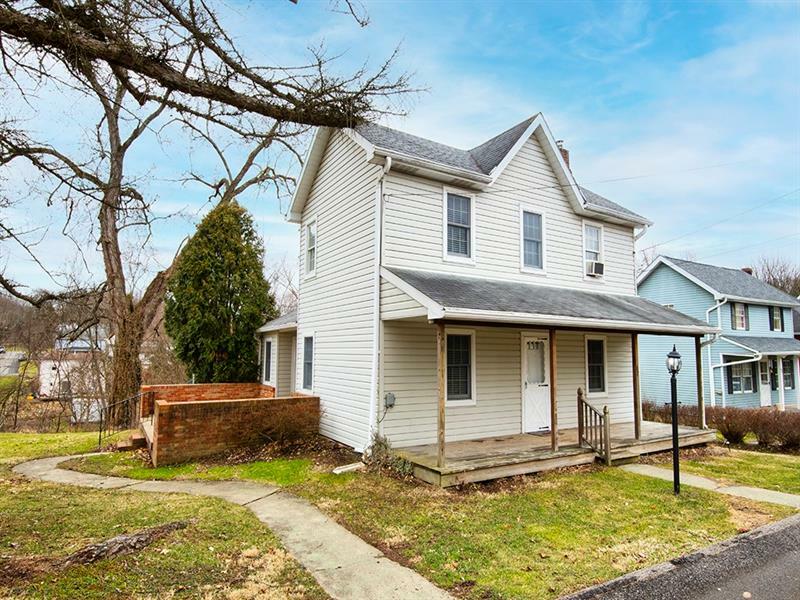 Property Photo:  62 Sterrett St  PA 16059 