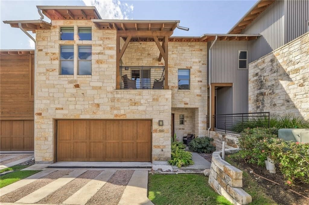 Property Photo:  8110 Ranch Road 2222 Road 100  TX 78730 