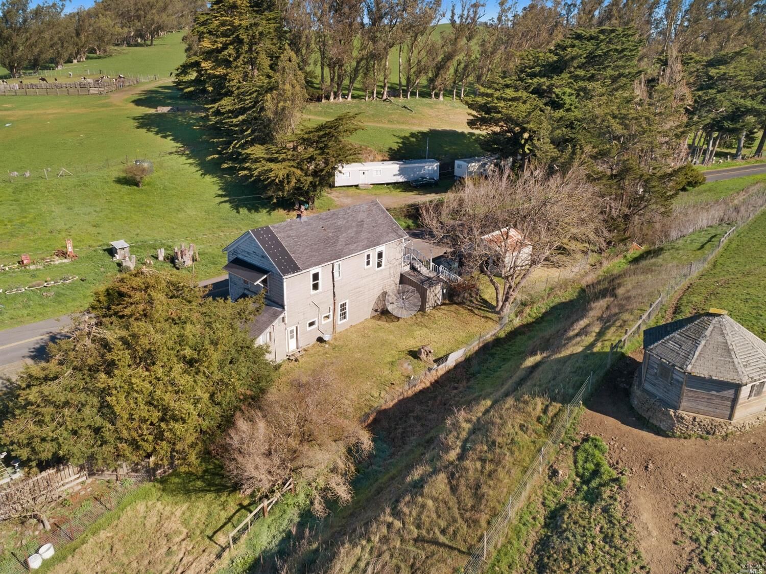 Property Photo:  2569 Whitaker Bluff Road  CA 94952 