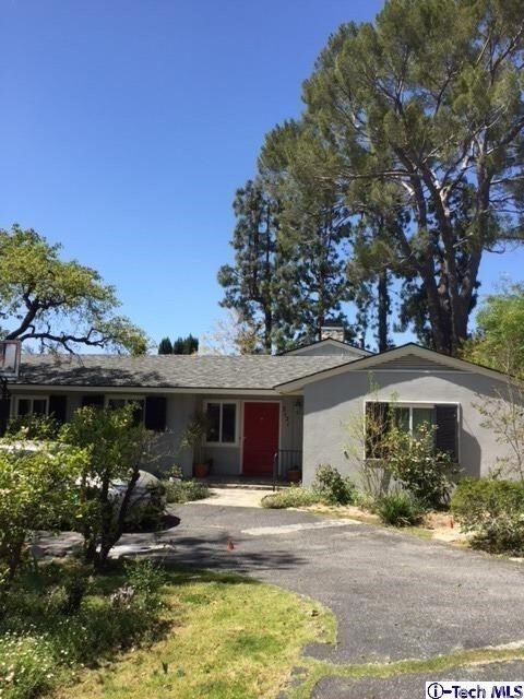 Property Photo:  5121 Oakwood Avenue  CA 91011 