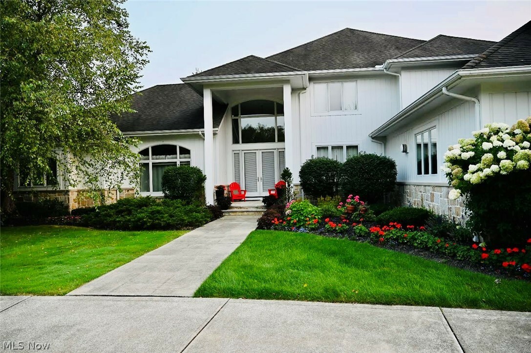 Property Photo: 28280 Red Raven Road OH 44124