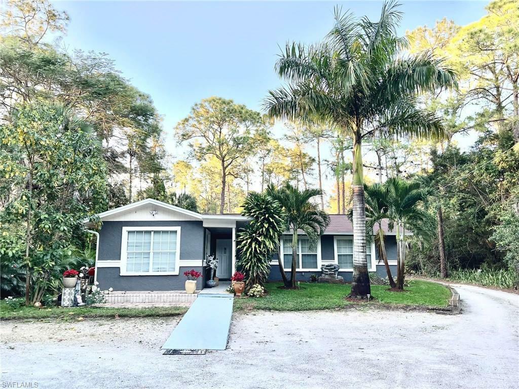 Property Photo: 3775 23rd Ave SW FL 34117