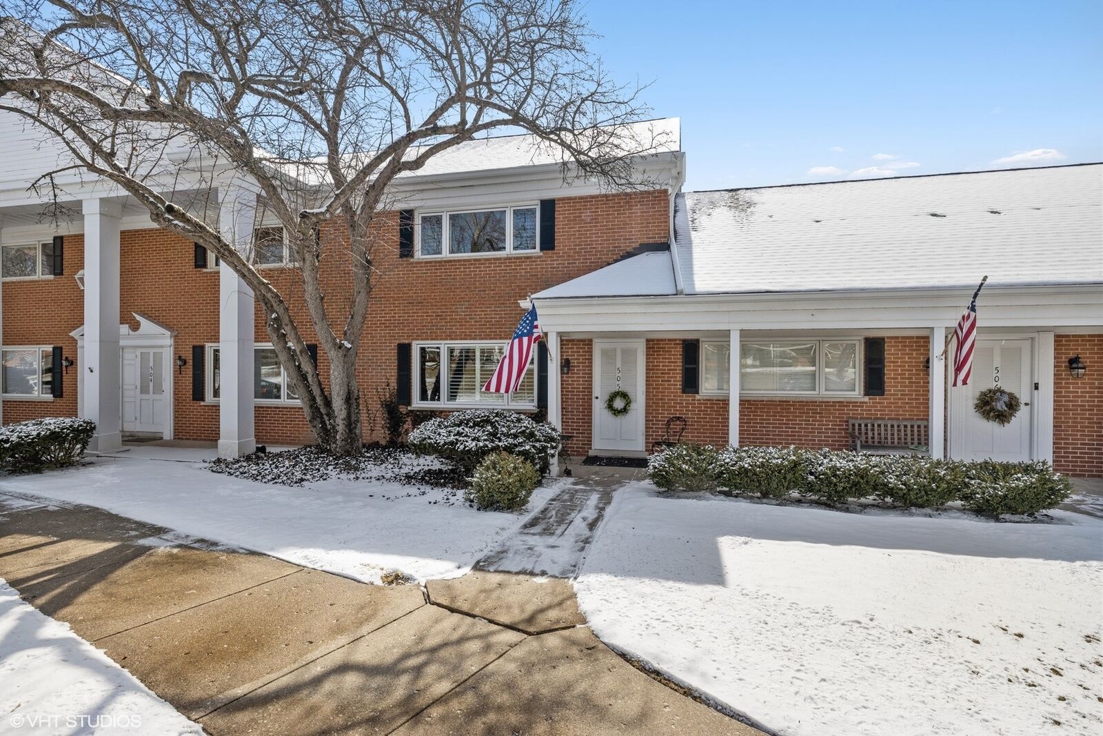 Property Photo: 505 Chanticleer Lane 0 IL 60521