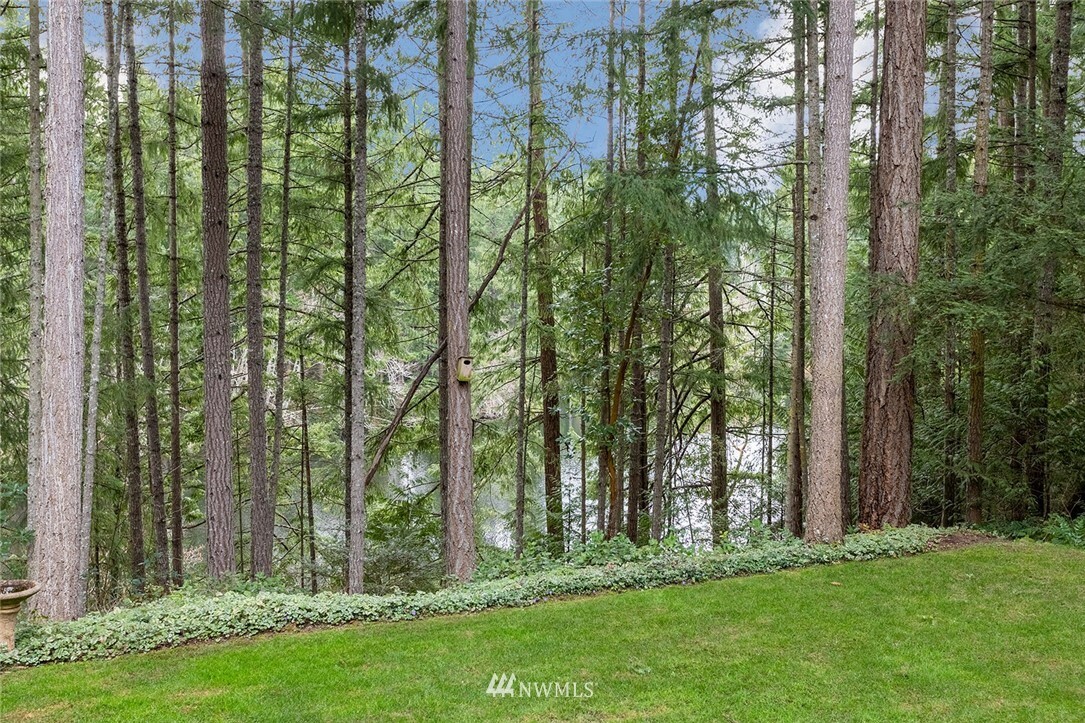 Property Photo:  22403 Autumnwood Court SE  WA 98597 