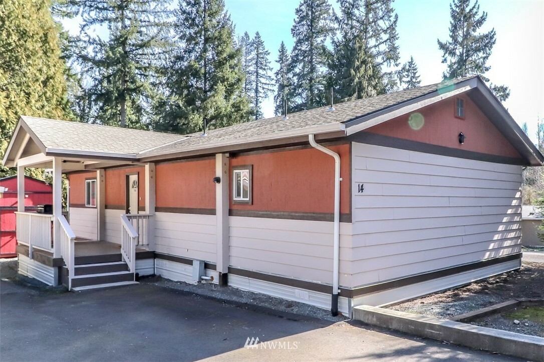 Property Photo:  20406 Little Bear Creek Road 14  WA 98072 