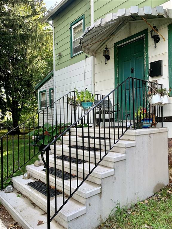Property Photo: 48 Alling Street CT 06517