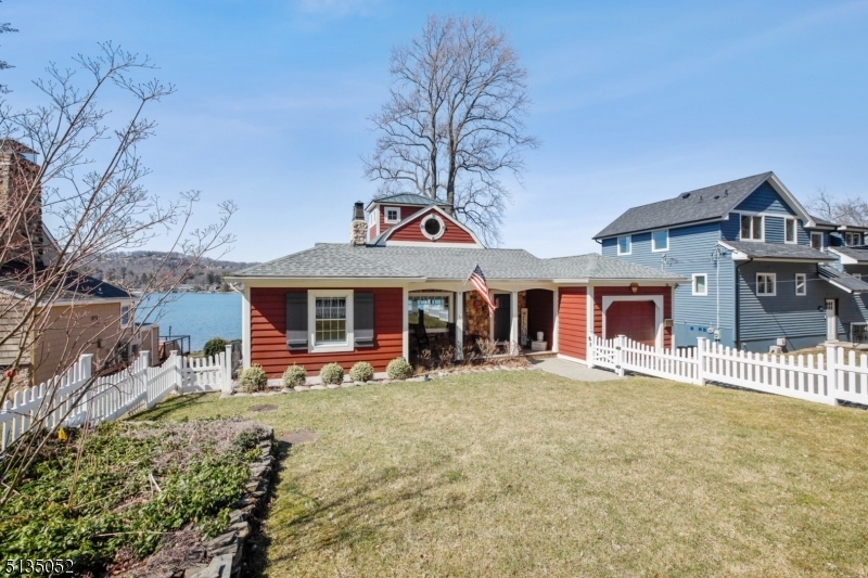 Property Photo: 254 E Shore Trl NJ 07871