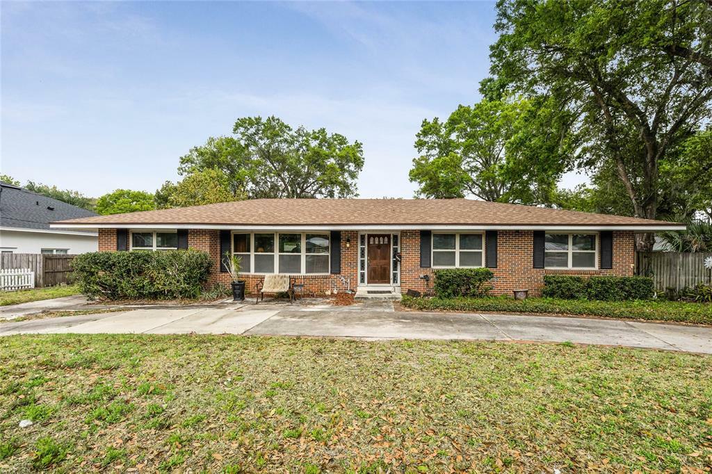 Property Photo: 1663 Cheyenne Trail FL 32751