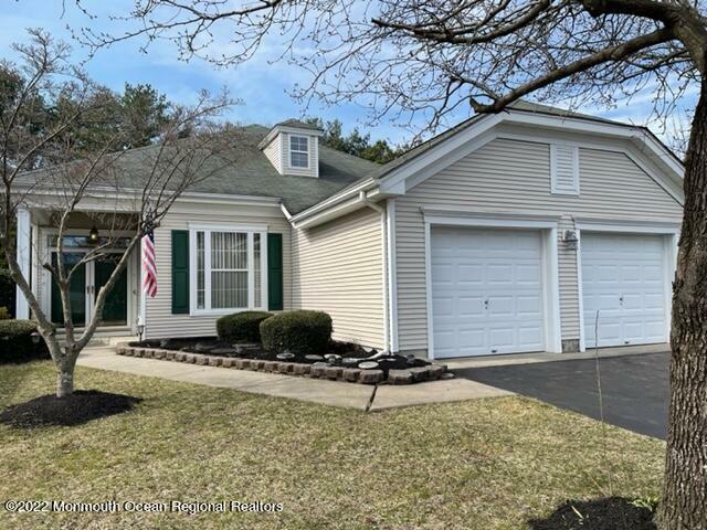 Property Photo:  9 Golden Seasons Drive  NJ 08701 