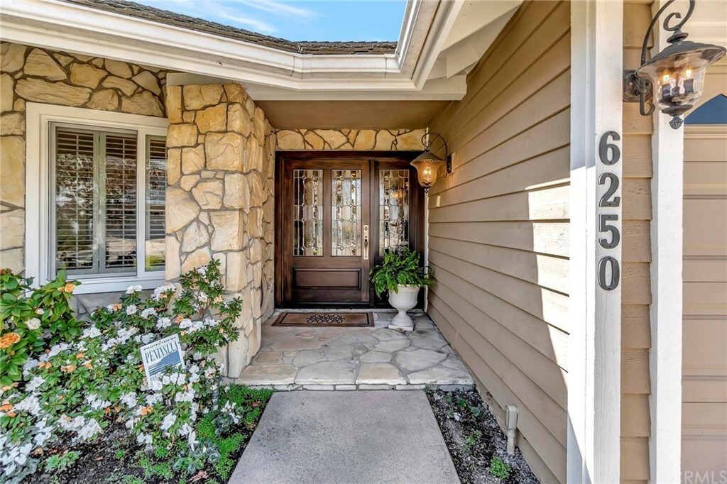 Property Photo: 6250 Majorca Circle CA 90803
