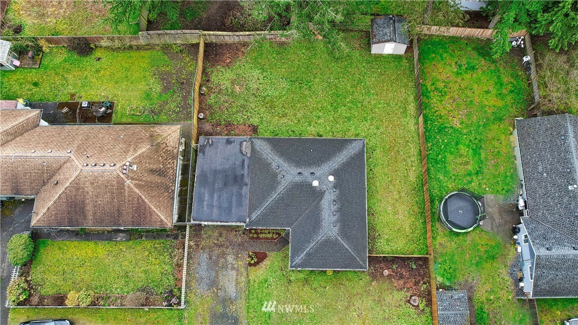 Property Photo:  1910 73rd Street SE  WA 98203 