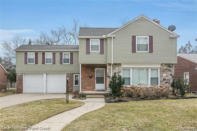 Property Photo: 18131 Melrose Avenue MI 48075