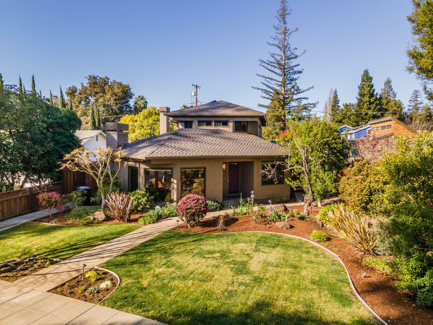 Property Photo: 554 Palm Avenue CA 94022